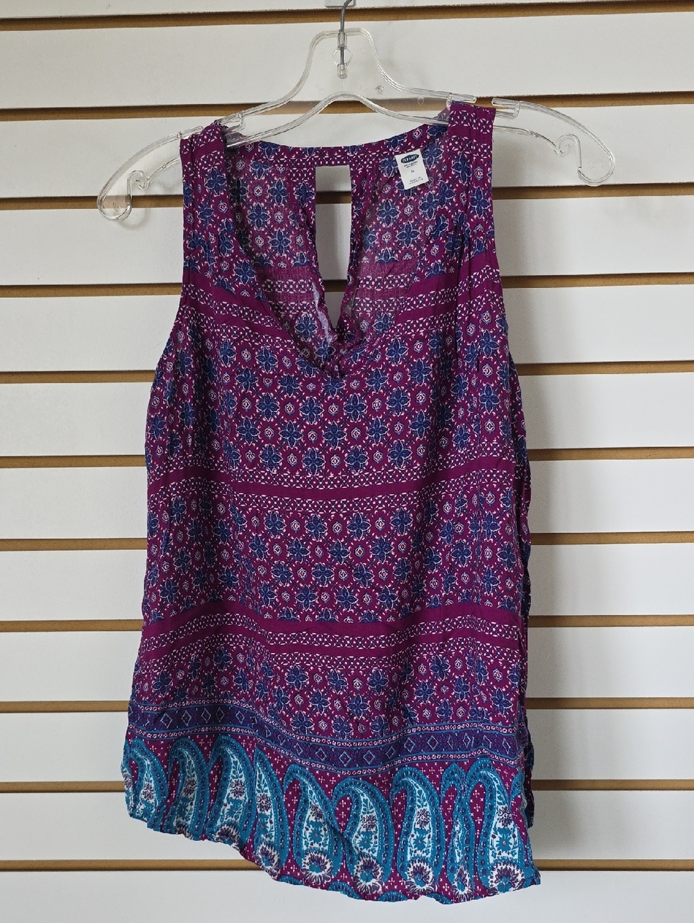 Old Navy Purple and Teal Printed Sleeveless Tank Top